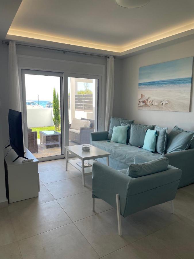 Fantasea Beachfront Villa Макрі-Ялос Екстер'єр фото